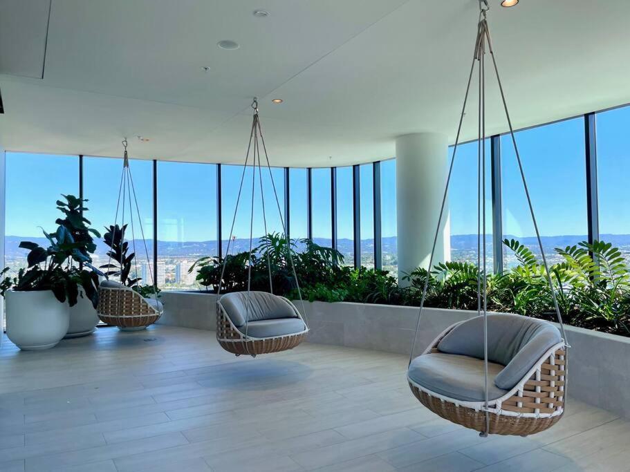 Luxury Stunning Riverview 1 Bedroom 479f Apartment Gold Coast