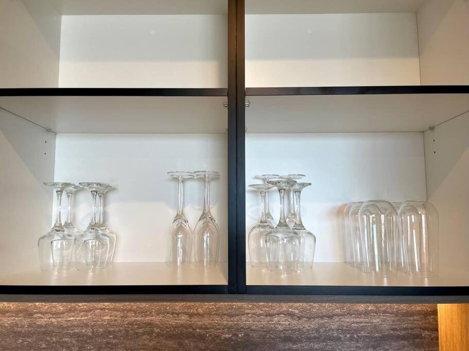 Luxury Stunning Riverview 1 Bedroom 479f * Gold Coast
